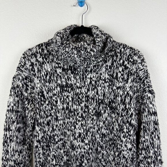 Nordstrom Treasure & Bond Turtleneck Sweater Tunic in Black Combo - Picture 10 of 13